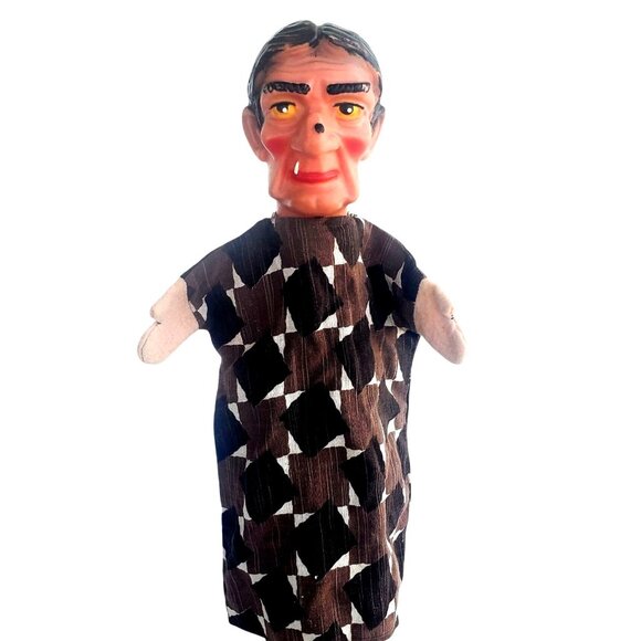 Vintage Witch Hand Puppet Rubber Head Cloth Body 1950s Fairy Tale Old Hag - Picture 2 of 11